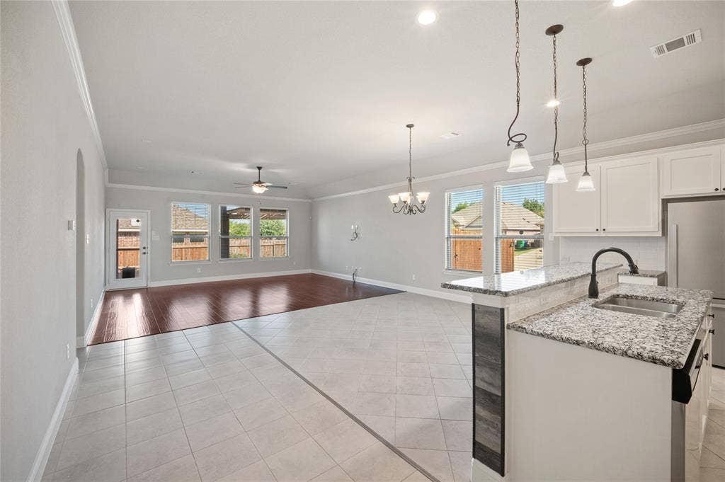 231 Carson Drive, Waxahachie, TX 75167 231 Carson Drive, Waxahachie, TX 75167
