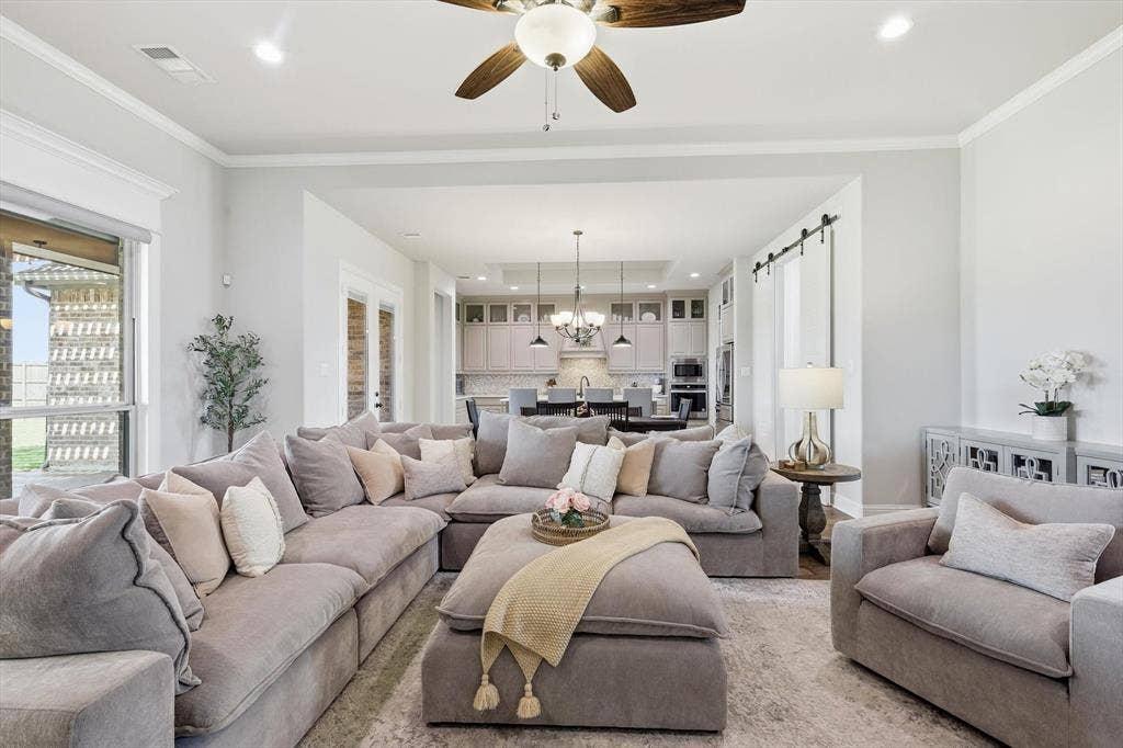 1231 Poppie Lane, Midlothian, TX 76065 1231 Poppie Lane, Midlothian, TX 76065