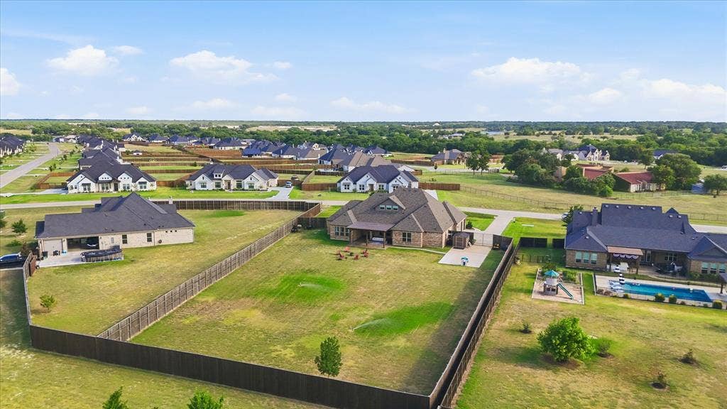 1231 Poppie Lane, Midlothian, TX 76065 1231 Poppie Lane, Midlothian, TX 76065