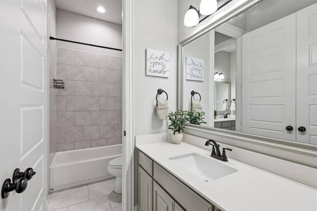 1231 Poppie Lane, Midlothian, TX 76065 1231 Poppie Lane, Midlothian, TX 76065