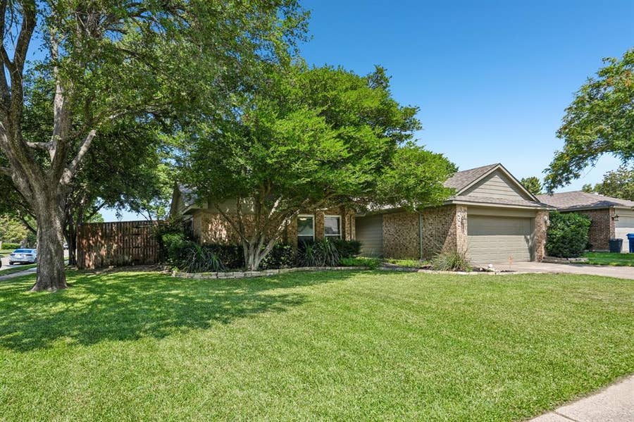 Property photo for 406 Dillard Lane, Coppell, TX
