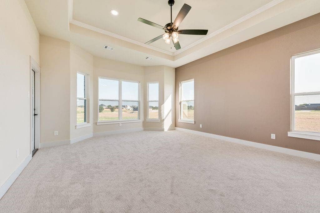 6421 Dalyn Drive, Midlothian, TX 76065 6421 Dalyn Drive, Midlothian, TX 76065
