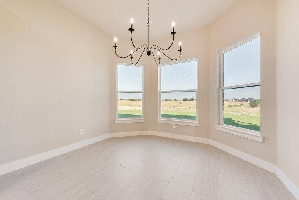 6421 Dalyn Drive, Midlothian, TX 76065 6421 Dalyn Drive, Midlothian, TX 76065