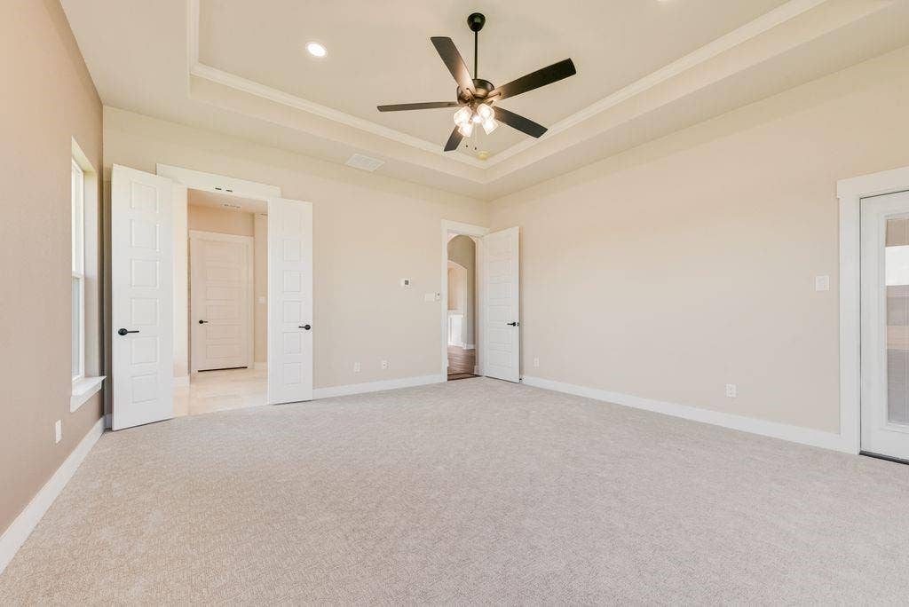 6421 Dalyn Drive, Midlothian, TX 76065 6421 Dalyn Drive, Midlothian, TX 76065