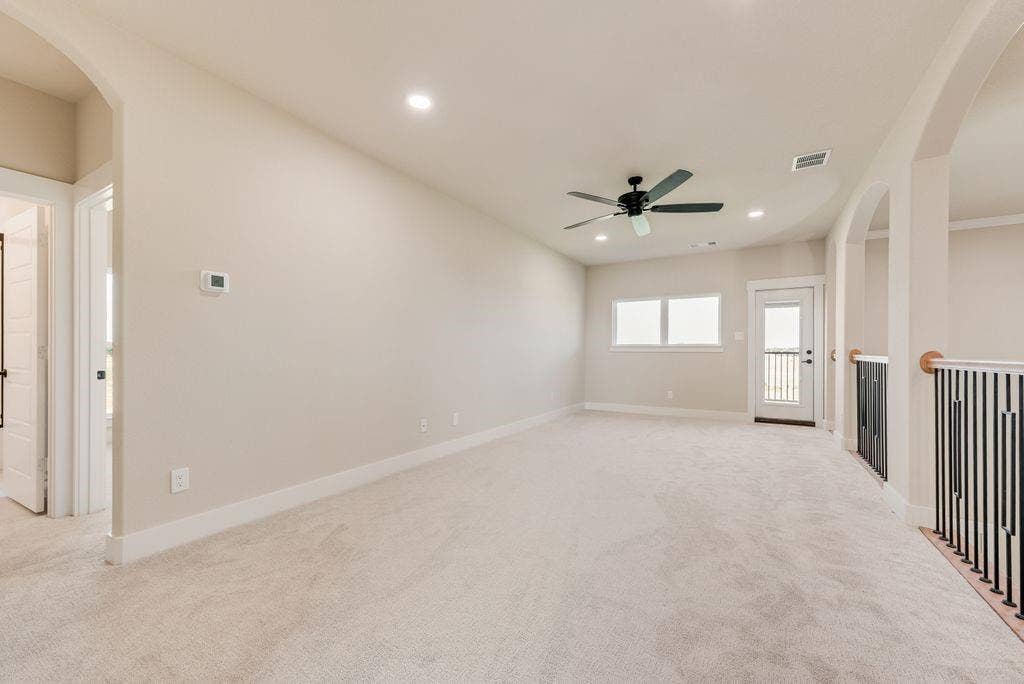 6421 Dalyn Drive, Midlothian, TX 76065 6421 Dalyn Drive, Midlothian, TX 76065