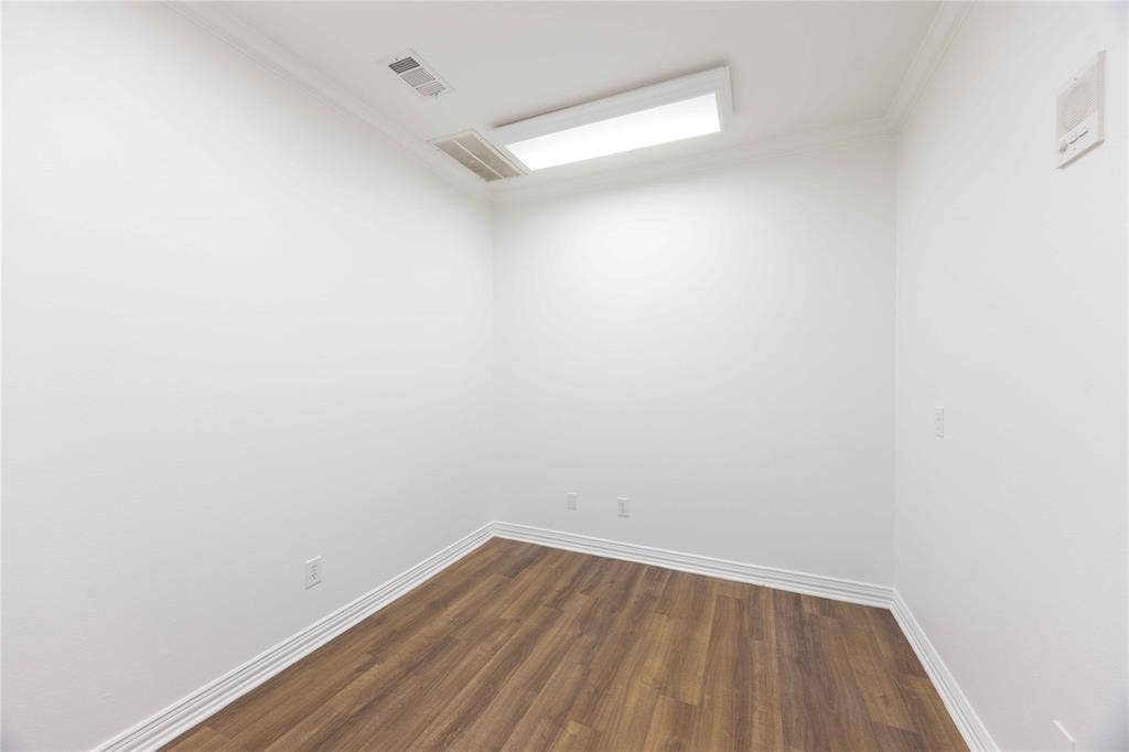 2840 Keller Springs Road, #1201, Carrollton, TX 75006 Wood-finish flooring with white trim