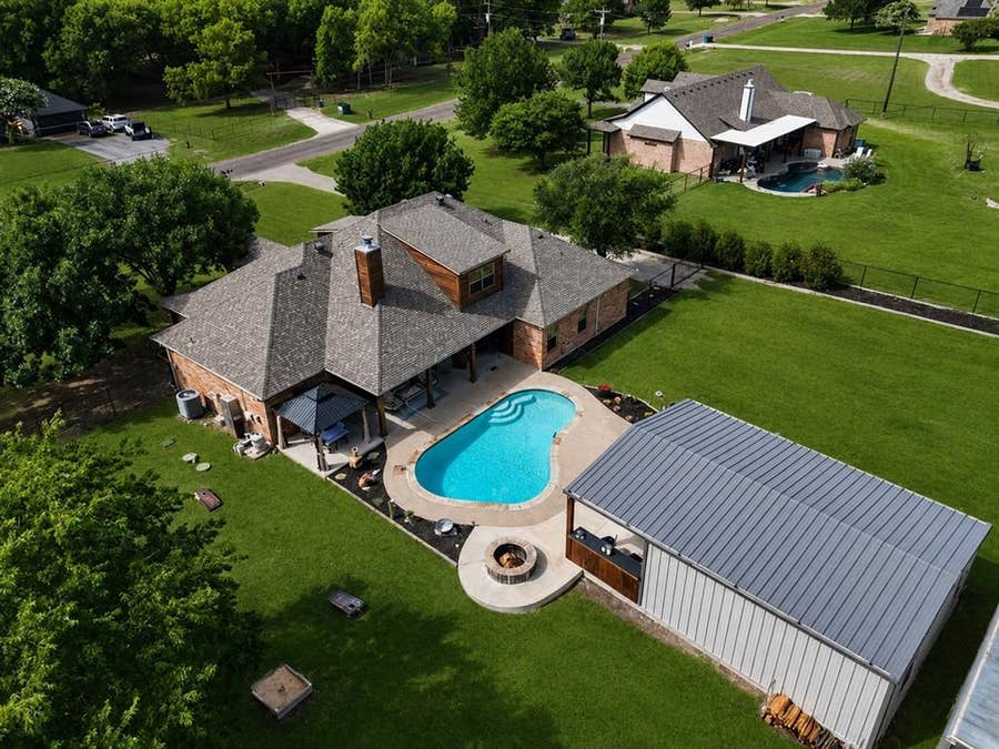 Property photo for 5120 Old Buena Vista Road, Waxahachie, TX
