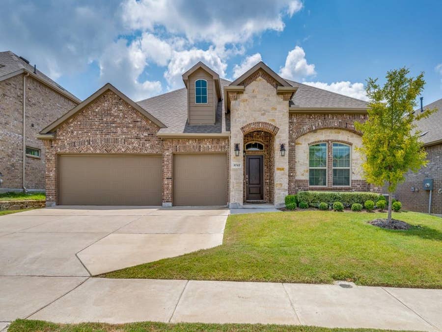 Property photo for 1717 Green Valley Way, Celina, TX