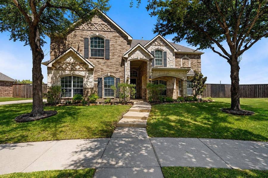 Property photo for 10252 Ponzano Court, Frisco, TX