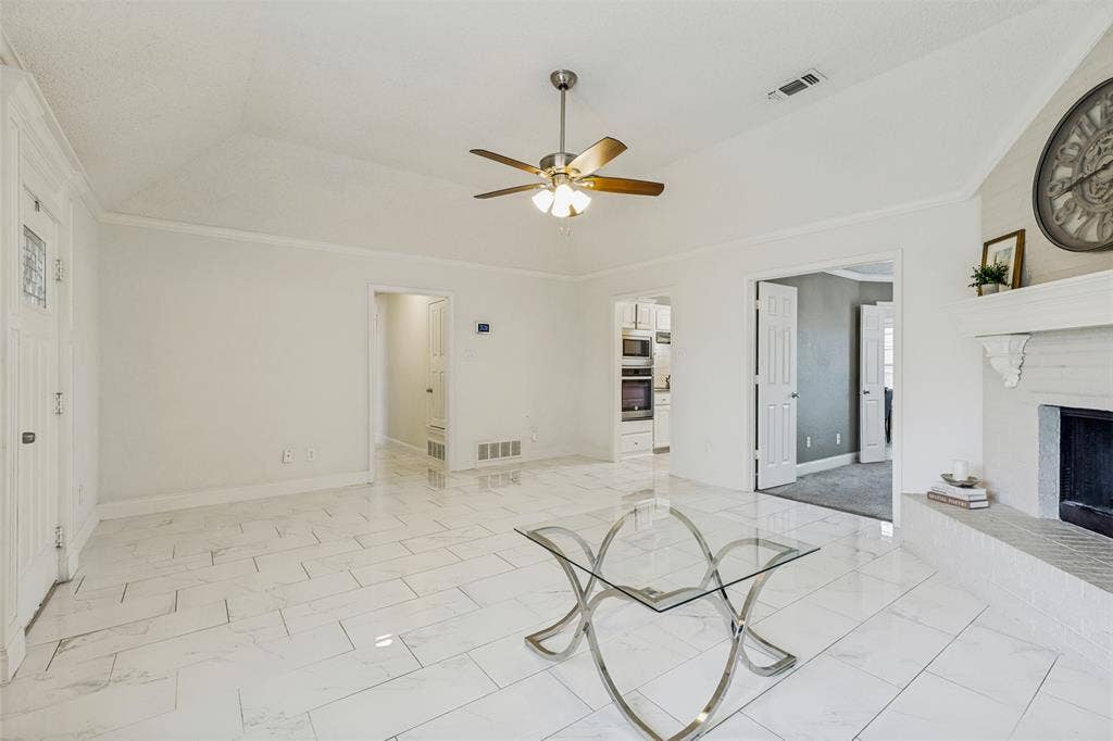 5957 Sundown Drive, Watauga, TX 76148 5957 Sundown Drive, Watauga, TX 76148