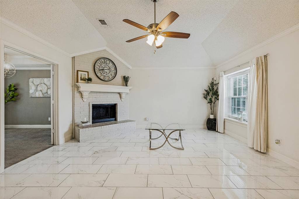5957 Sundown Drive, Watauga, TX 76148 5957 Sundown Drive, Watauga, TX 76148