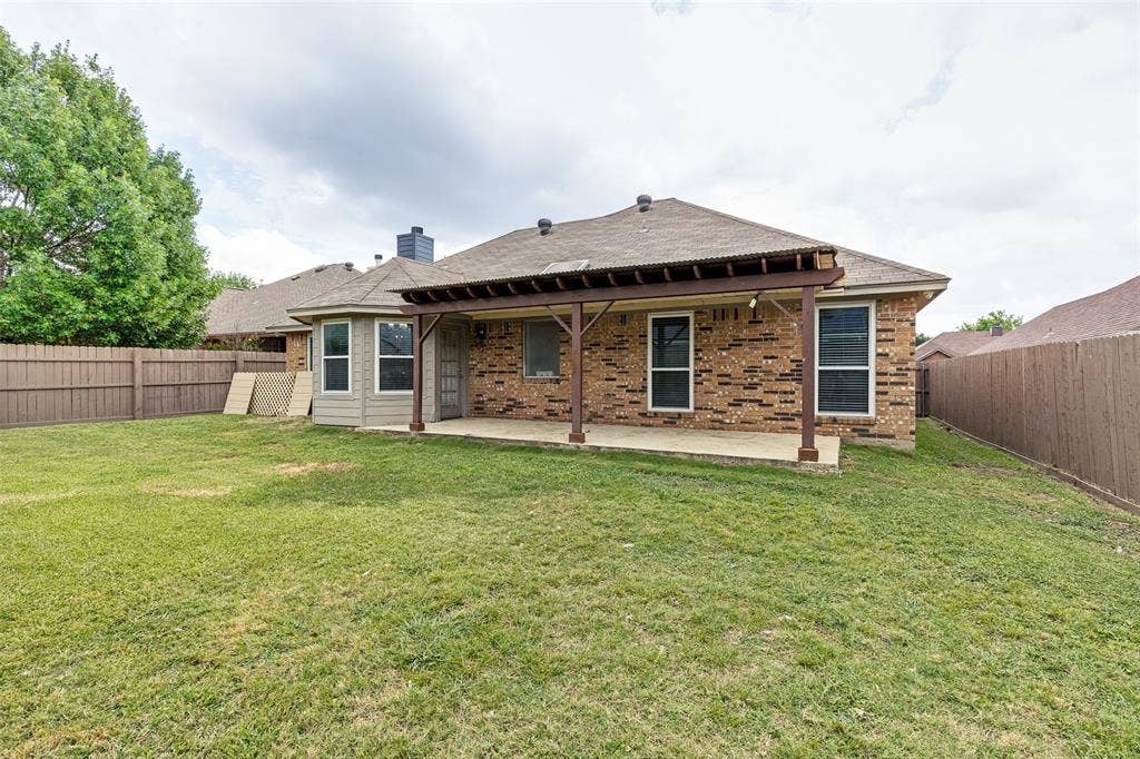 5957 Sundown Drive, Watauga, TX 76148 5957 Sundown Drive, Watauga, TX 76148