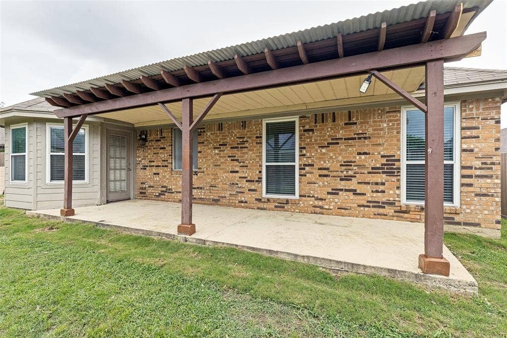 5957 Sundown Drive, Watauga, TX 76148 5957 Sundown Drive, Watauga, TX 76148