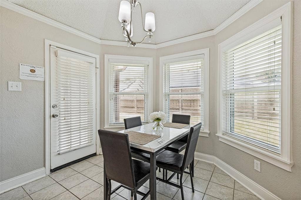 5957 Sundown Drive, Watauga, TX 76148 5957 Sundown Drive, Watauga, TX 76148