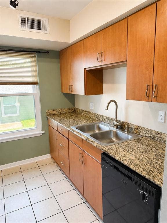 1500 Lake Shore Drive, #402, Waco, TX 76708