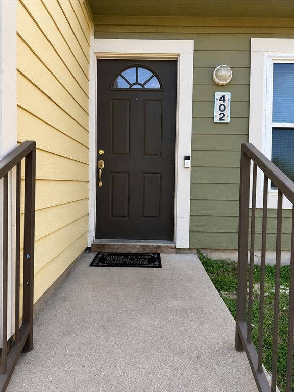 1500 Lake Shore Drive, #402, Waco, TX 76708
