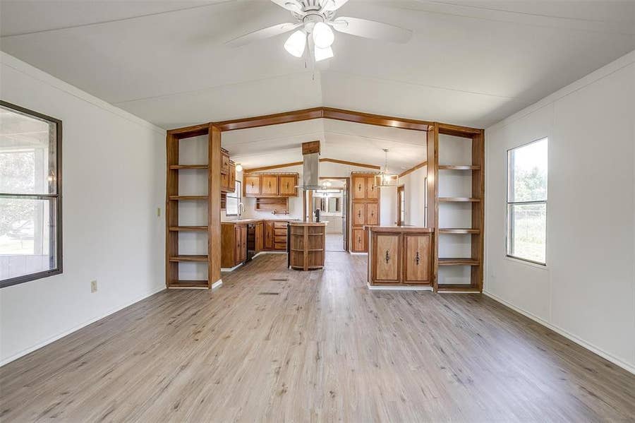 Property photo for 3216 Redwood Drive, Granbury, TX