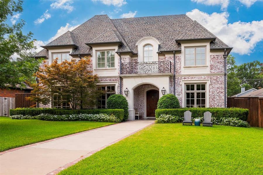 Property photo for 3309 Northwest Parkway, University Park, TX