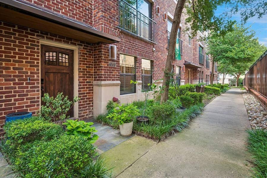 Property photo for 2411 N Hall Street, #36, Dallas, TX