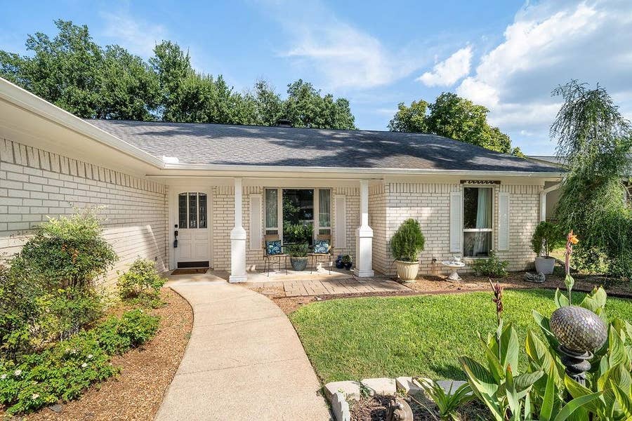 Property photo for 235 Fairlawn Drive, Hideaway, TX