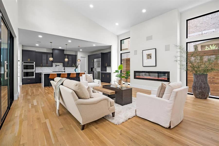 Property photo for 7210 Robin Road, Dallas, TX