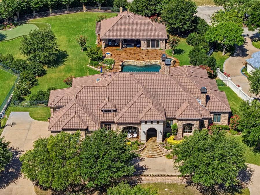Property photo for 6705 Saucon Valley Drive, Fort Worth, TX