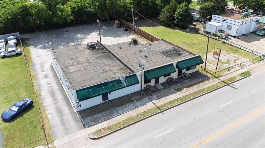 Property photo for 3717 Mccart Avenue, Fort Worth, TX