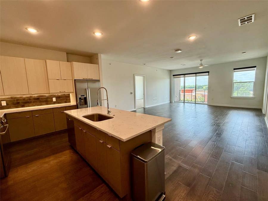 Property photo for 7450 Coronado Avenue, #613, Dallas, TX
