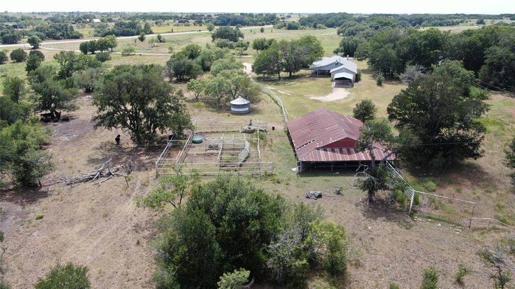 10047 E State Highway 36, Jonesboro, TX 76538 10047 E State Highway 36, Jonesboro, TX 76538