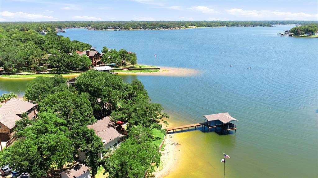 104 Doering Bay Circle, Mabank, TX 75156 104 Doering Bay Circle, Mabank, TX 75156