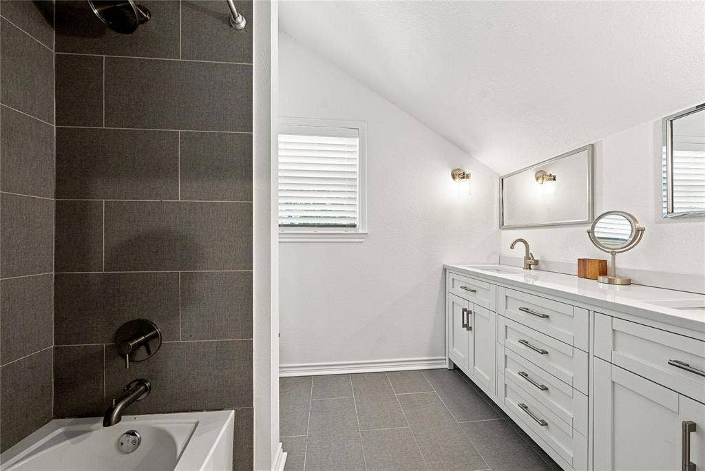 104 Doering Bay Circle, Mabank, TX 75156 104 Doering Bay Circle, Mabank, TX 75156
