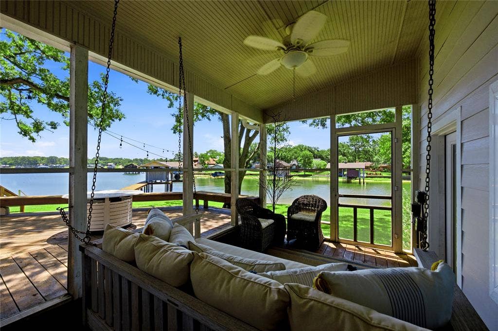 104 Doering Bay Circle, Mabank, TX 75156 104 Doering Bay Circle, Mabank, TX 75156
