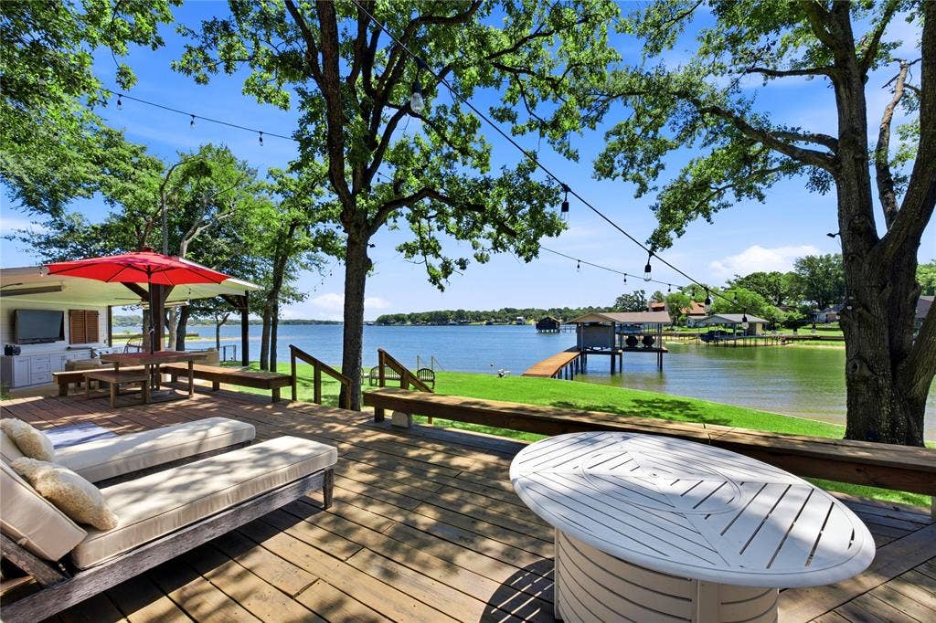 104 Doering Bay Circle, Mabank, TX 75156 104 Doering Bay Circle, Mabank, TX 75156