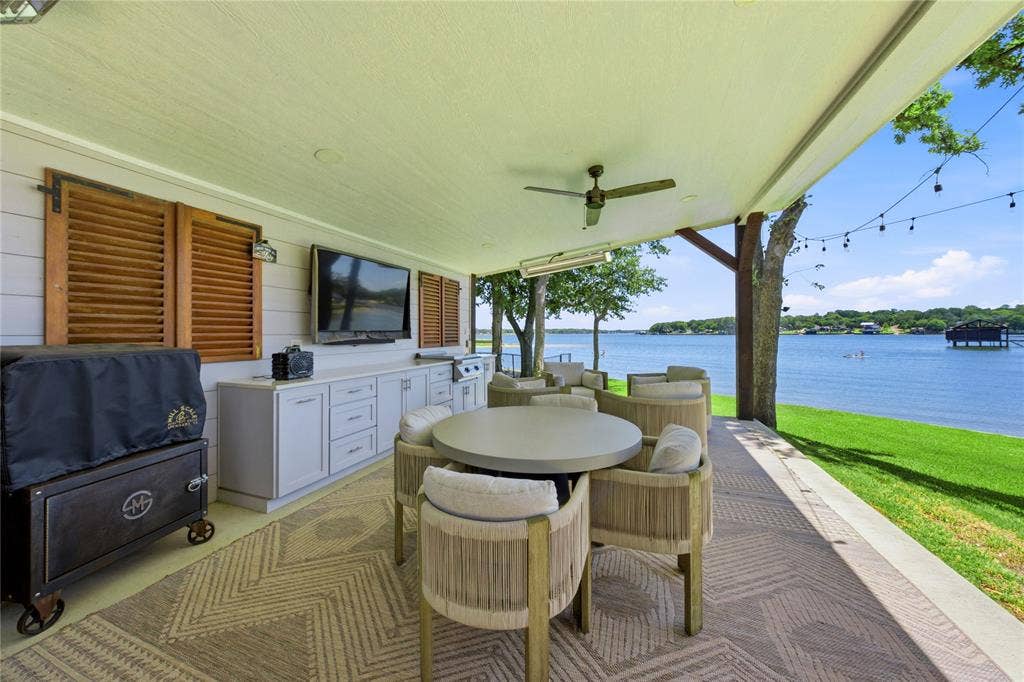 104 Doering Bay Circle, Mabank, TX 75156 104 Doering Bay Circle, Mabank, TX 75156