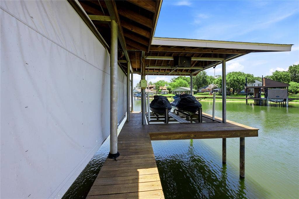 104 Doering Bay Circle, Mabank, TX 75156 104 Doering Bay Circle, Mabank, TX 75156