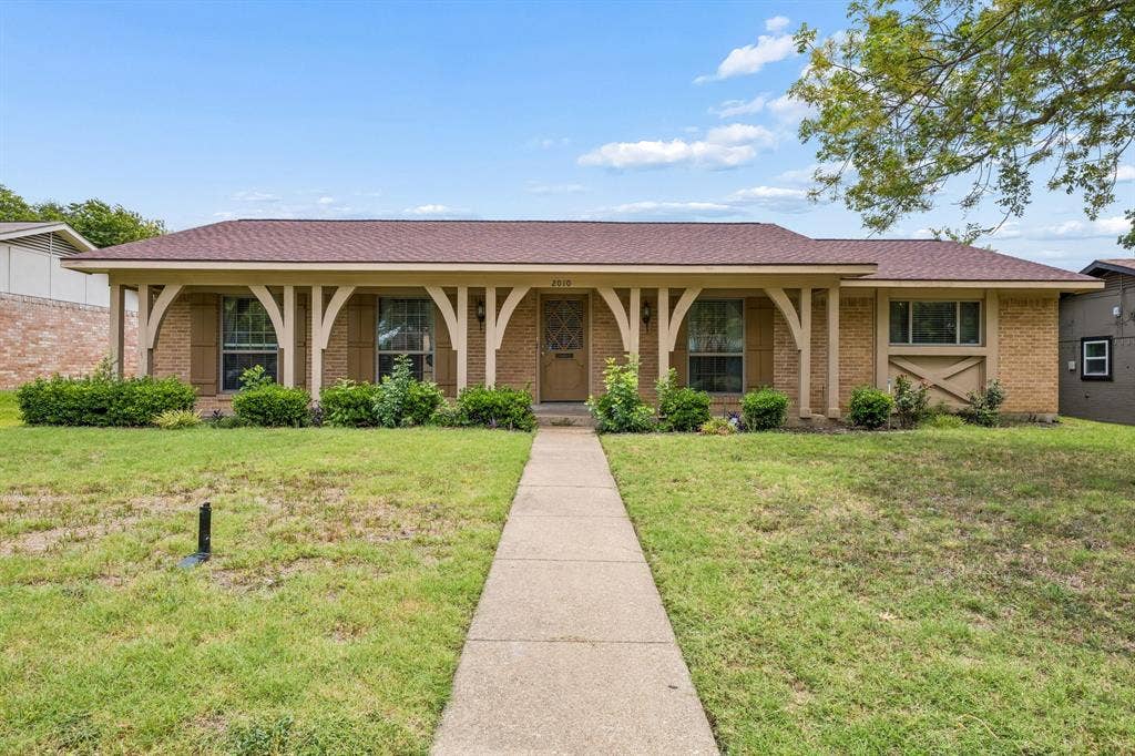 2010 Custer Parkway, Richardson, TX 75080 Welcome Home!