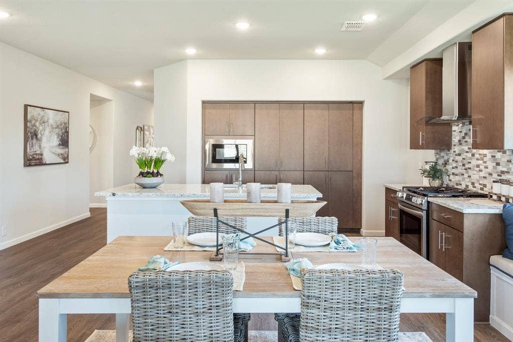 10624 Moss Cove Drive, Fort Worth, TX 76036 10624 Moss Cove Drive, Fort Worth, TX 76036