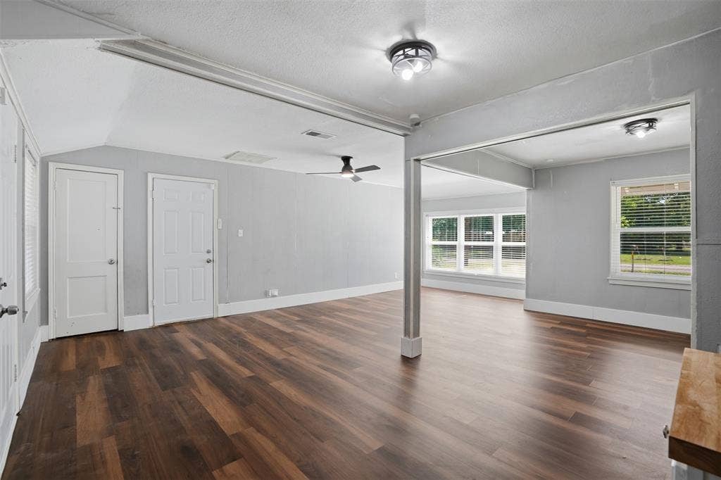 337 N 1st Street, Point, TX 75472 337 N 1st Street, Point, TX 75472
