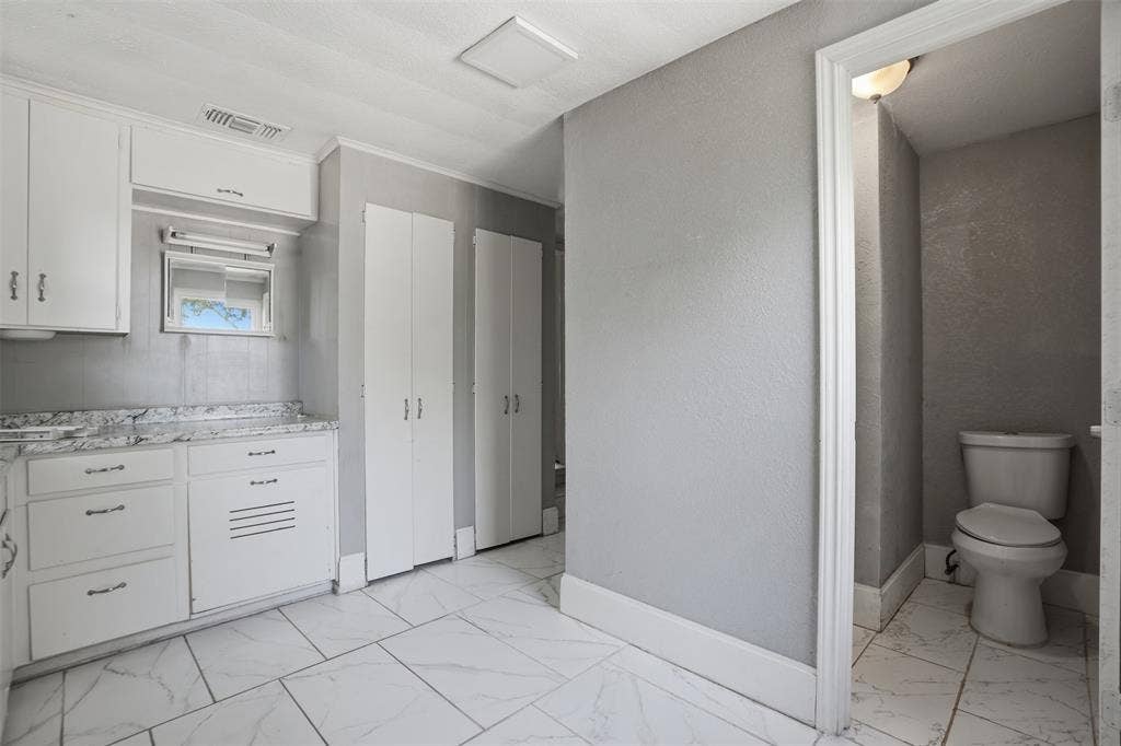 337 N 1st Street, Point, TX 75472 337 N 1st Street, Point, TX 75472
