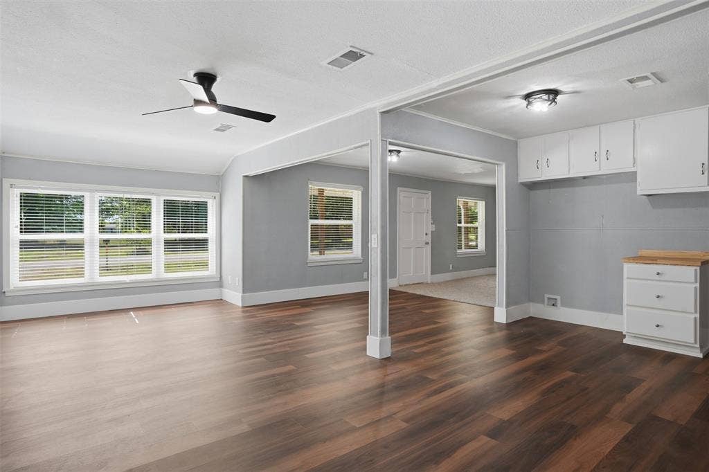 337 N 1st Street, Point, TX 75472 337 N 1st Street, Point, TX 75472
