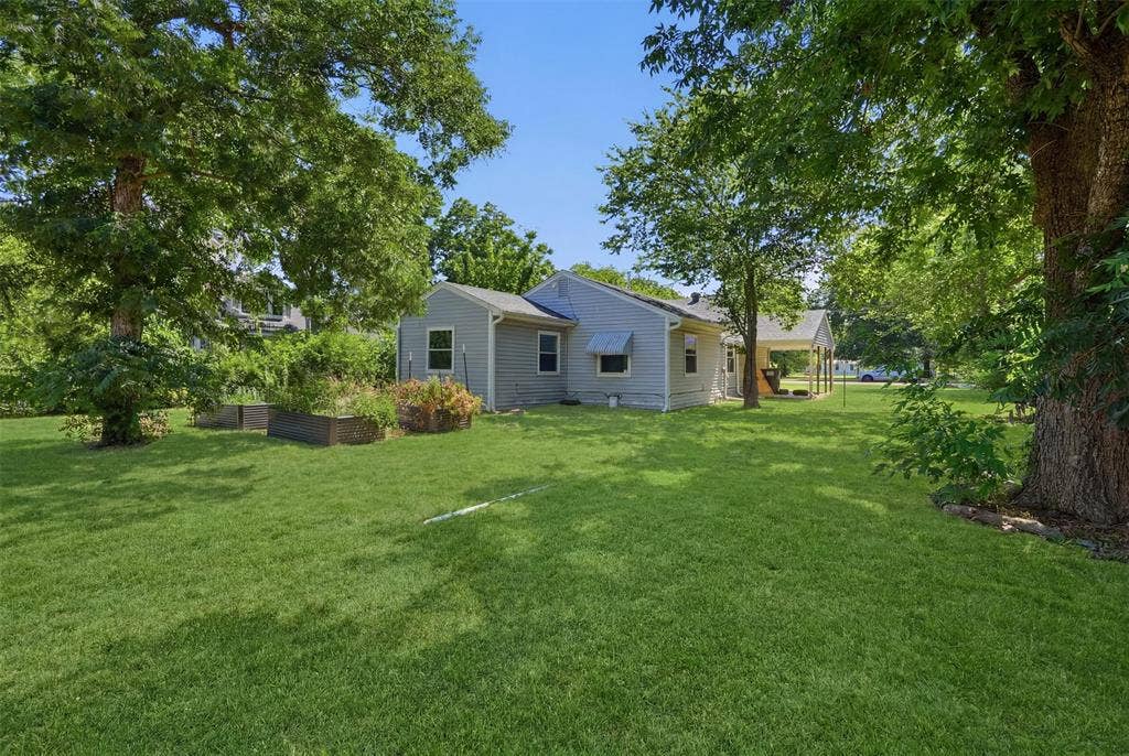 337 N 1st Street, Point, TX 75472 337 N 1st Street, Point, TX 75472