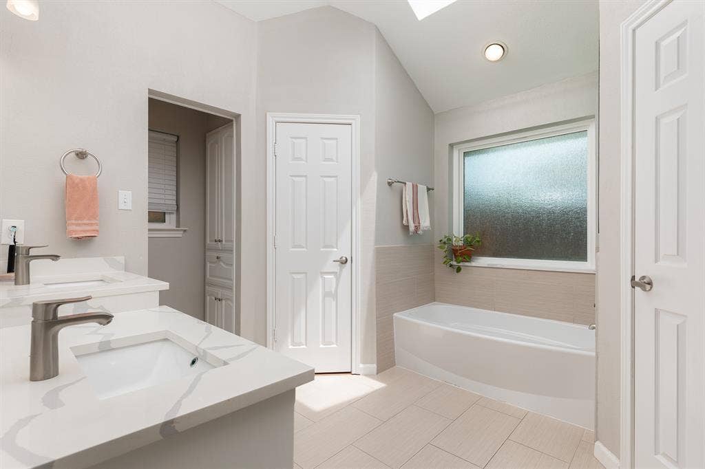 6508 Horizon Place, Plano, TX 75023 6508 Horizon Place, Plano, TX 75023