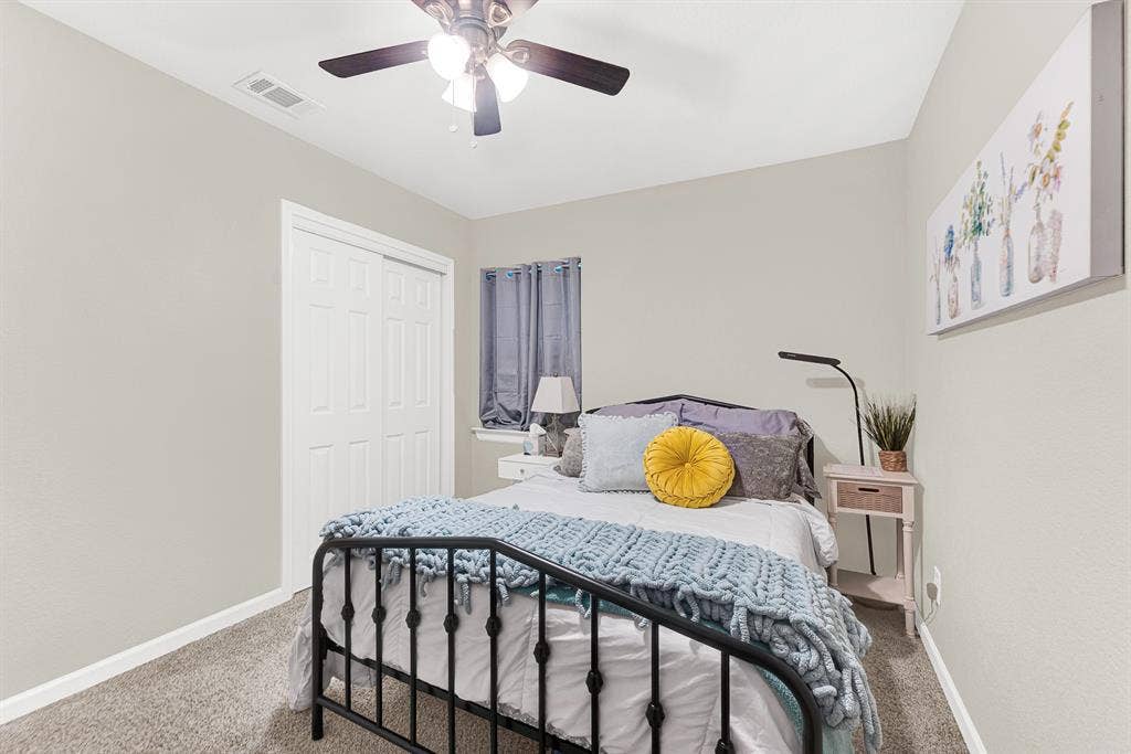 745 Pinehurst Drive, Richardson, TX 75080 Enjoy 2 secondary bedrooms, with recent paint & carpet