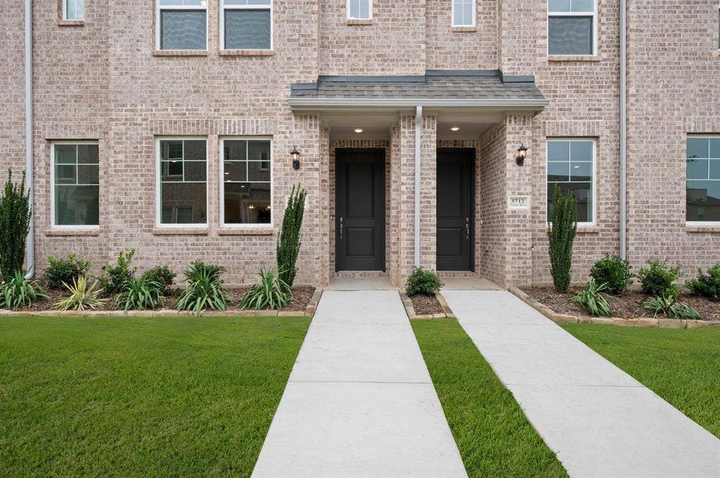 5708 Terrace Drive, Watauga, TX 76148 5708 Terrace- Front-3