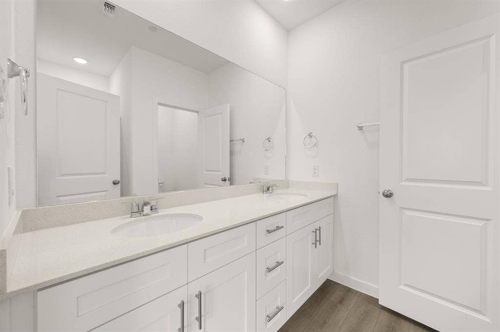 5708 Terrace Drive, Watauga, TX 76148 5708 Terrace- Primary Suite-3