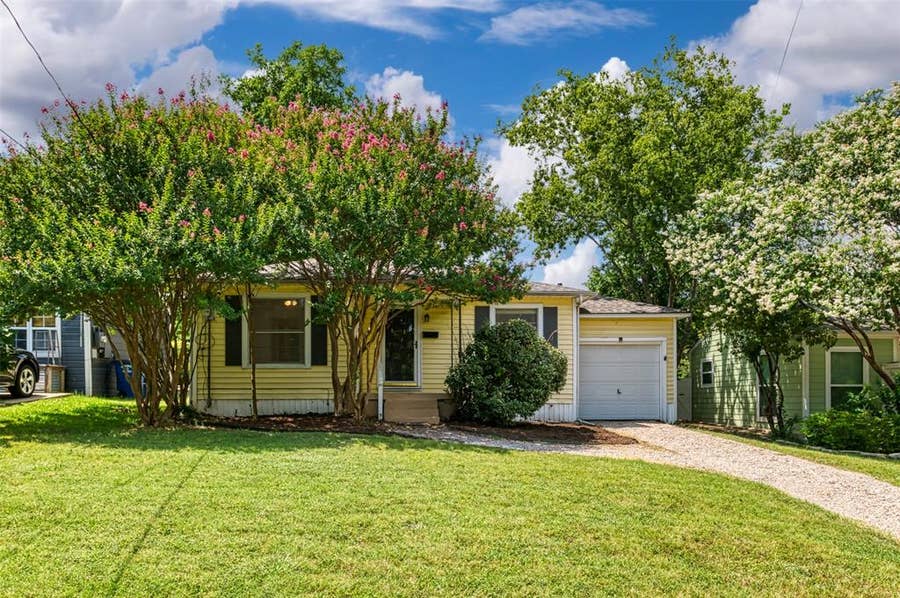 Property photo for 8639 San Benito Way, Dallas, TX