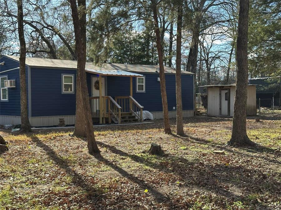 Property photo for 144 Huntoon Trail, Mabank, TX