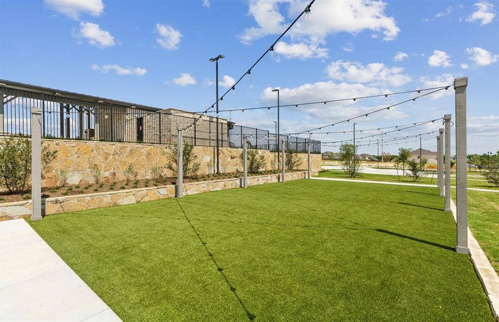 1809 Briarcrest Drive, Celina, TX 75009 Community greenspace