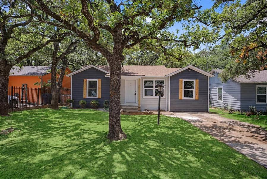 Property photo for 3308 Rufus Street, Fort Worth, TX