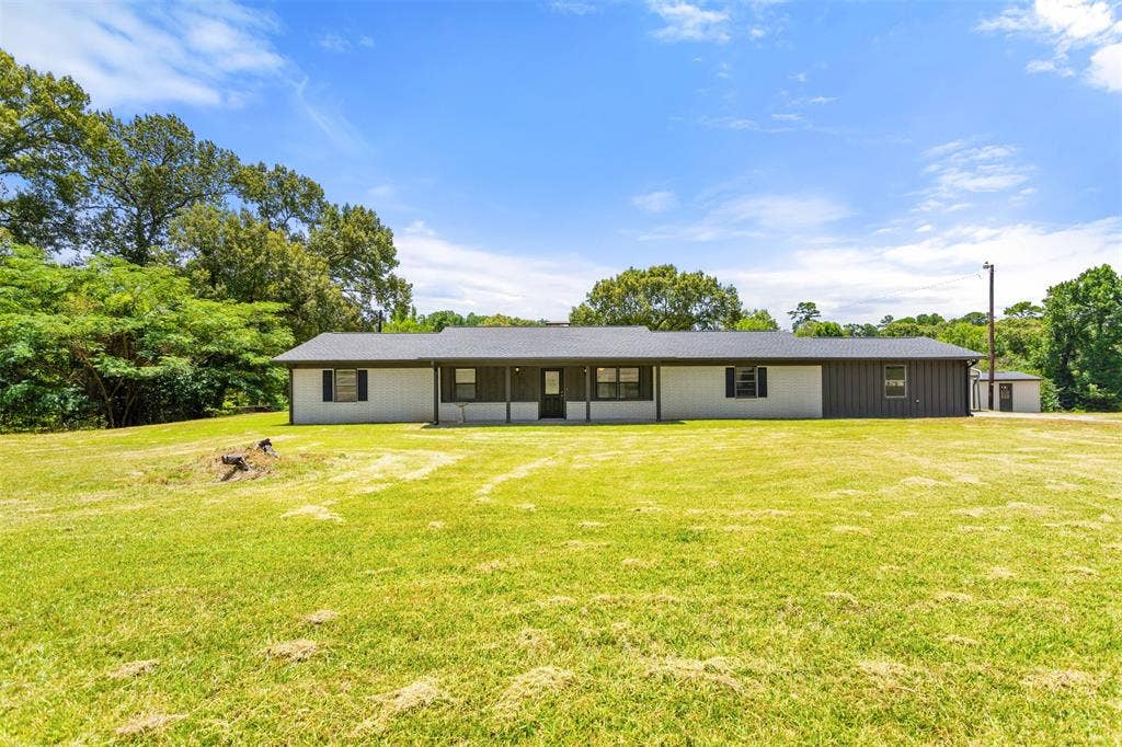 13011 County Road 470, Tyler, TX 75704 13011 County Road 470, Tyler, TX 75704
